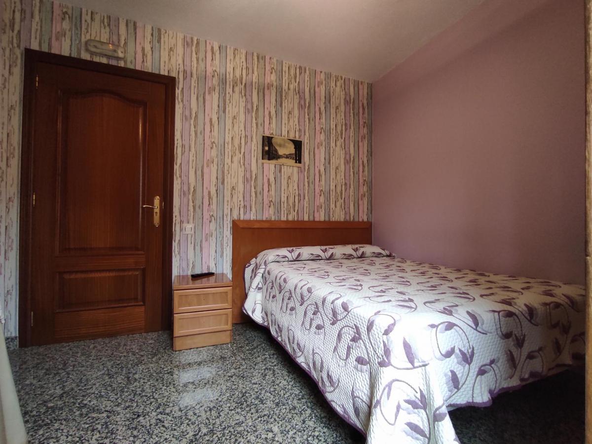 Plaza Hostal